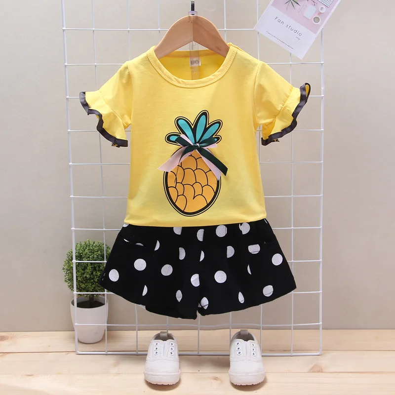 Летняя одежда для маленьких девочек футболки с коротким рукавом и мультяшным