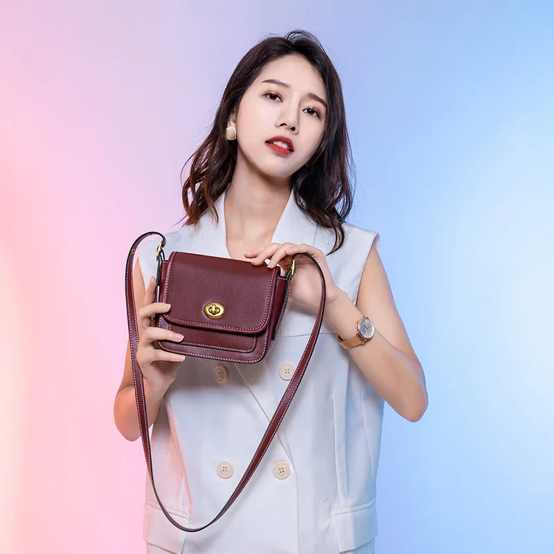 

2021 BagsThe New Ladies Leather satchel Handbag Small Square Bag Contracted Fashion Girl's Cell Phone Package for women