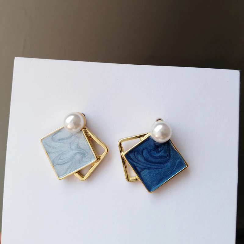 

Bohemia Asymmetric Stud Earrings Blue Geometry Square Epoxy hitting scene Temperament pearl Earrings Women Birthday gift jewelry