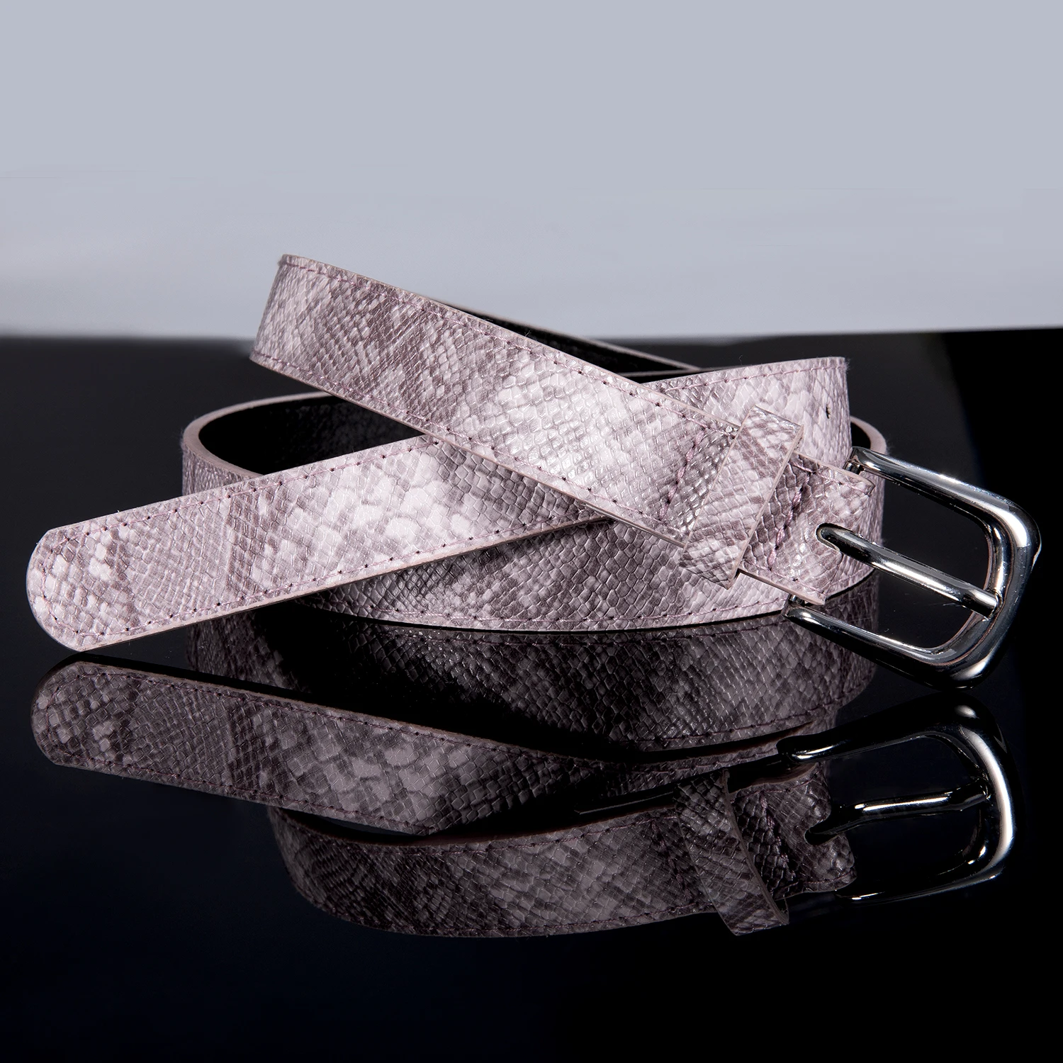 

2021 Fashion Women Waist Pack Crocodile Snake Pattern Bag Belt for Ladies Female Phone Pocket Luxury Vintage Waist Pack Girls