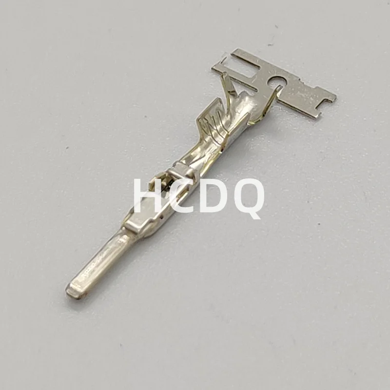 

Оригинальный корпус и разъем 18-контактного штекера автомобильного разъема 90980-12738 поставляются со склада