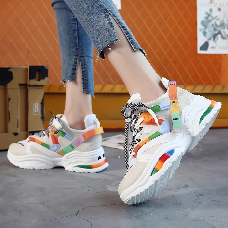 Новинка 2020 стильная женская спортивная обувь увеличивающая рост 6 см женские