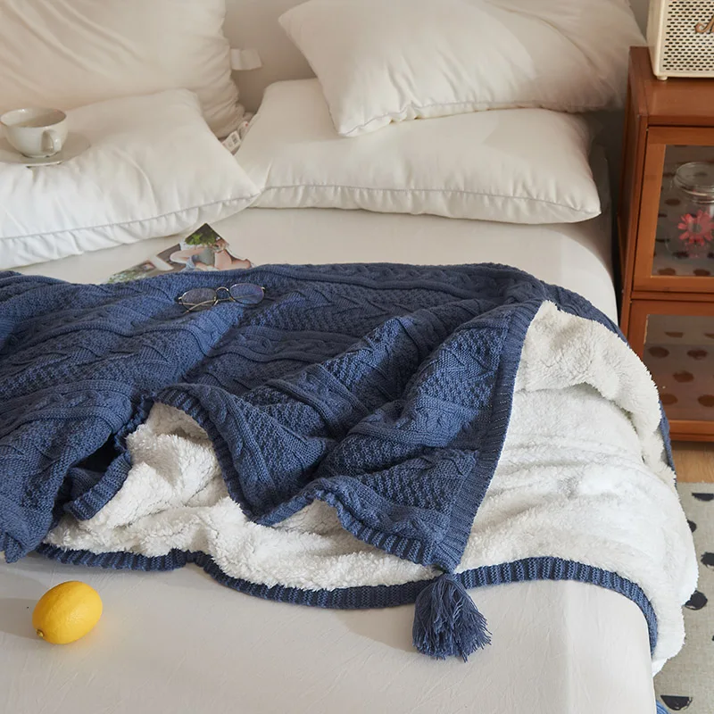 

Двойное Фланелевое вязаное одеяло с бахромой в форме сердца для девочки, одеяло, зимнее одеяло из овечьей шерсти для дивана, одеяло для нево...