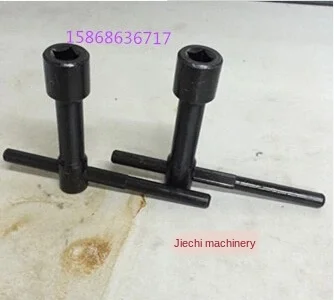 

Mechanical quadruple hand tool holder screw key tool holder for 10-12 square CNC