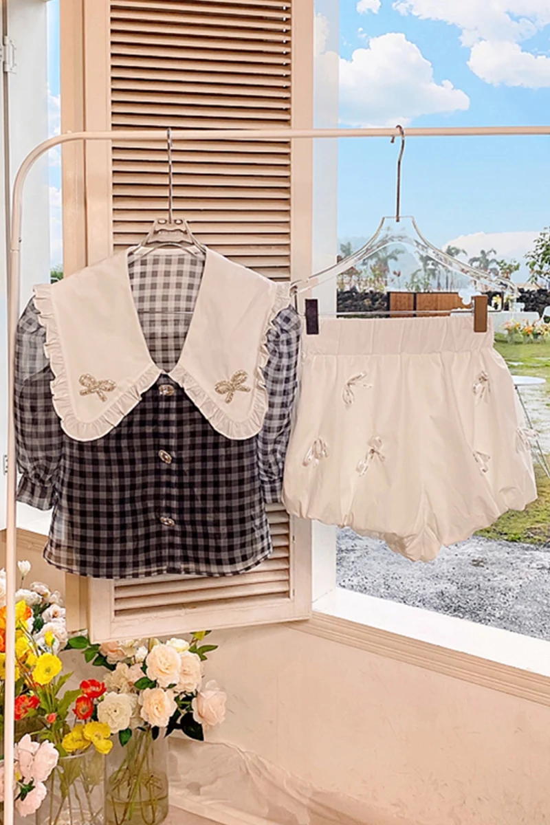 

2021 Summer New Fashion Peter Pan Collar Short Sleeve Plaid Shirt Women's Sweet Casual White Shorts Western Style Two-Piece Set