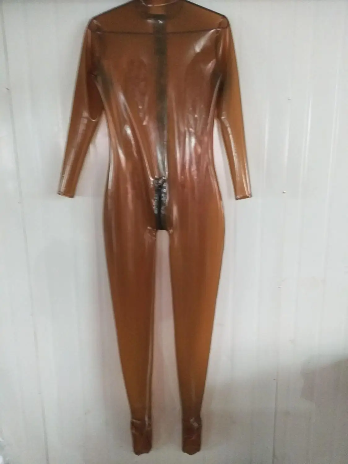 Комбинезон кофейный унисекс из латекса и резины с длинными рукавами черной