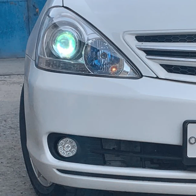 

4F9Z-15200-AA 33900-STK-A11 2PCS Car Fog Lamps Lighting LED Lights for Ford Honda Nissan Suzuki Renault Peugeot and More