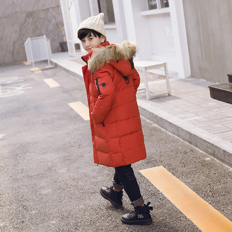 Детский пуховик для мальчиков зимняя теплая куртка с капюшоном и длинным меховым