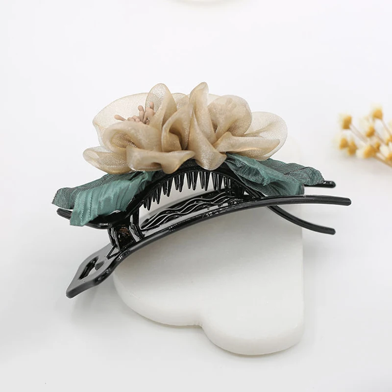 

Fashion Women Hair Claw Clamps Cloth Floral Crabs Fashion Hair Claw Clip Flower Hairpin Beaded Hair Accessories For Women Girls