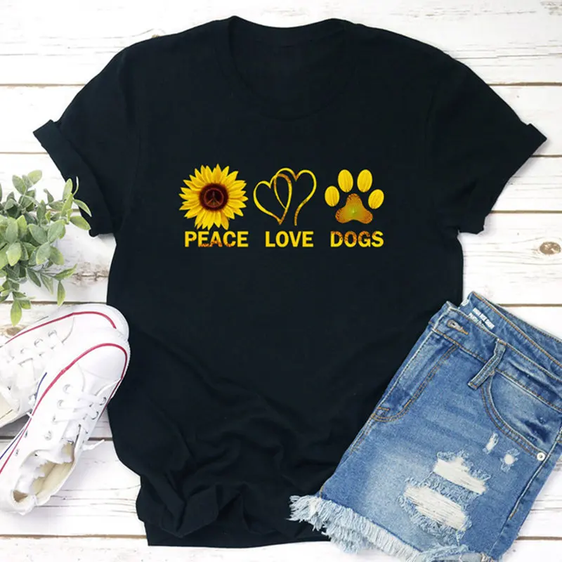 

Женская футболка с принтом подсолнуха, мир, любовь, собаки, Забавный слоган, модный Мягкий Топ, графика, Цветочный вырез лодочкой, повседневн...