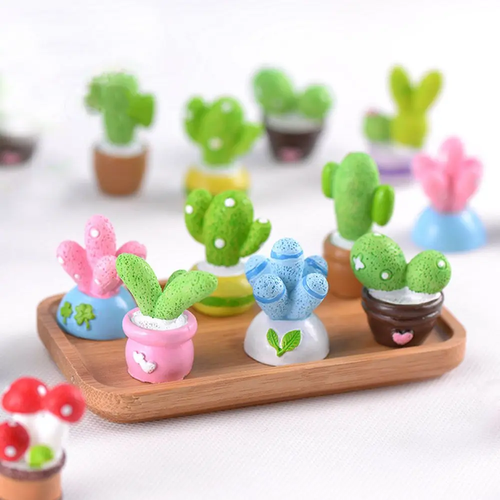 

Симпатичные кактусы из смолы, миниатюры, украшение для кукольного домика, мини-зеленое растение, бонсай, модель цветочных горшков, сказочны...