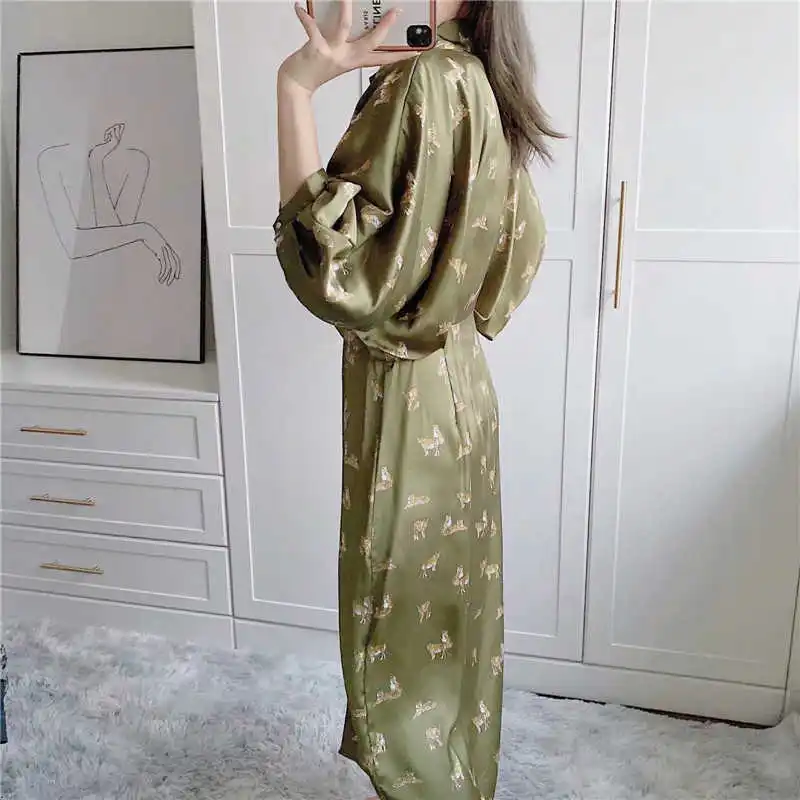 

2021 Green Animal Printed Long Dress Women Elegant Short Puff Sleeve Party Dresses Ladies Vintage New Year Female Vestidos