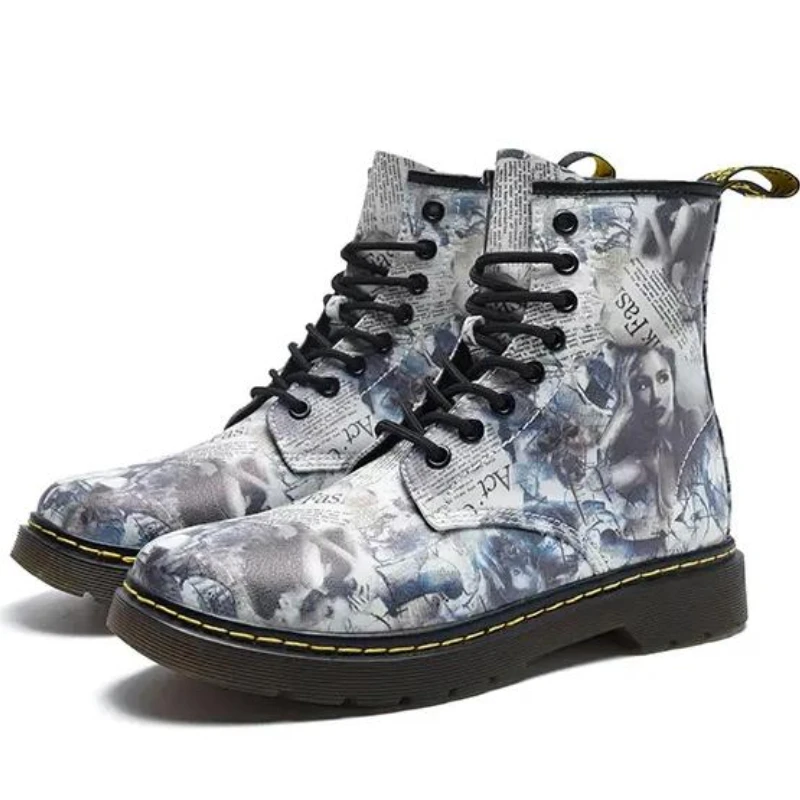 

National Style Men Autumn and Winter Pointed Fashion Lace Up PU Leather Classic Leisure Comfortable High Top Martin Boots KS525