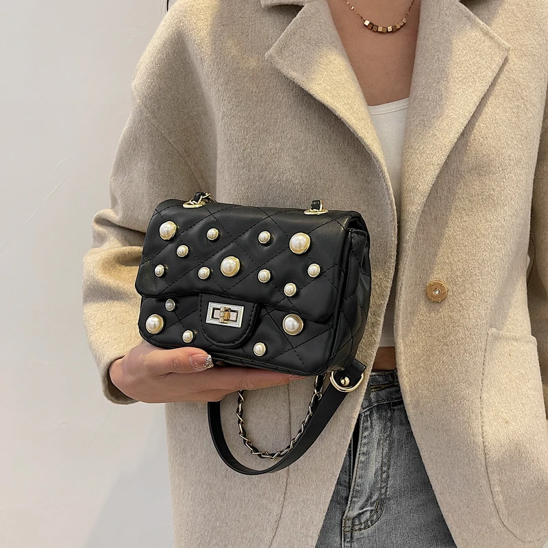 

Высококачественные сумки через плечо, модная кожаная мини-сумка с жемчужной вставкой для женщин, однотонная женская маленькая квадратная с...