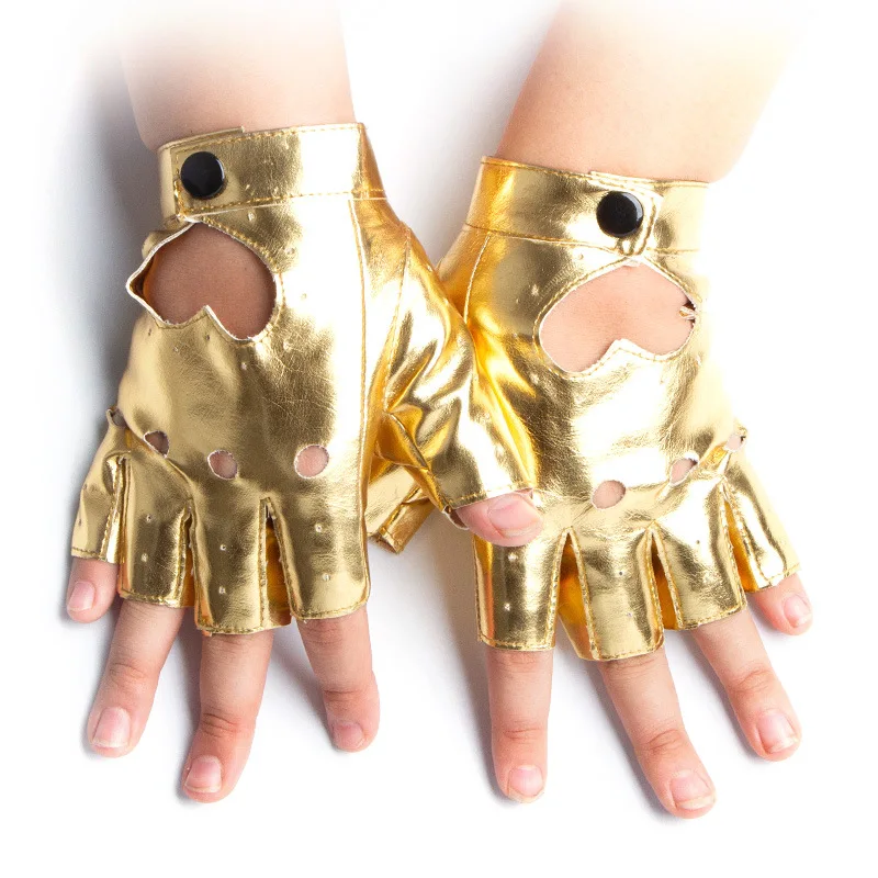

Nightclub Pole Dance Performance Gloves Female Patent Leather Half-finger Star Dress PU Imitation Leather Peach Heart Rivets