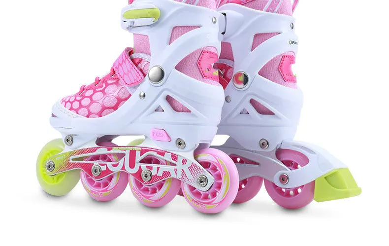 

New Skates Children's Roller Skates Single Row Skates Scholar Men and Women Rubber Bottom Safety Skateboard Shoes
