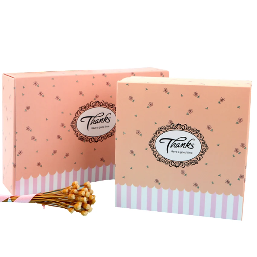 

10pcs/lot Sweet Moon Cake Box Portable Cube Package Cookies Boxes Kids Party Decoration Paper Gift Box