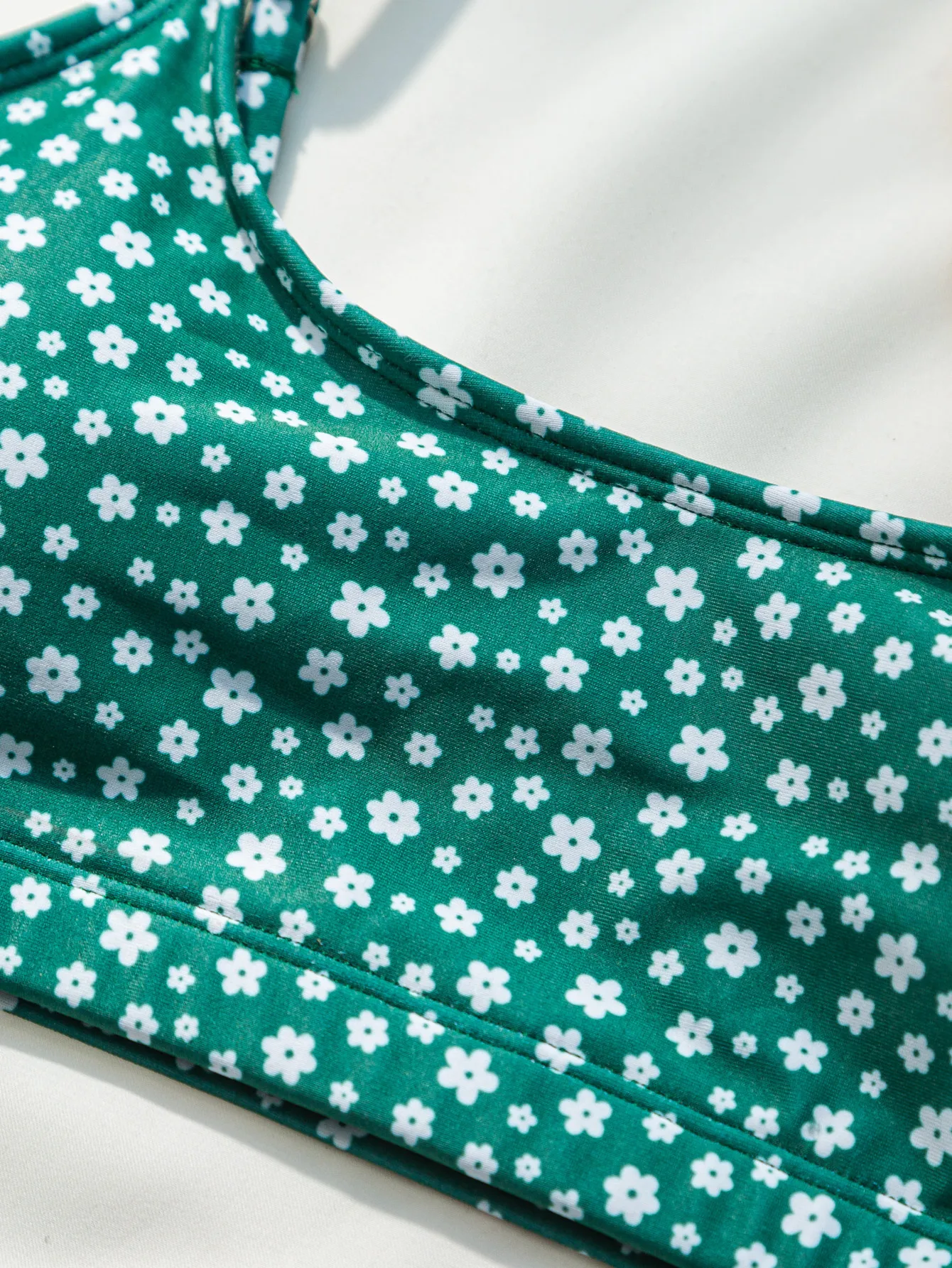 

New Bandage Broken Flower Bikini Sexy Suspender Swimsuit Women's Girls Swimwear And Beachwear Underwear Sets Split Woman