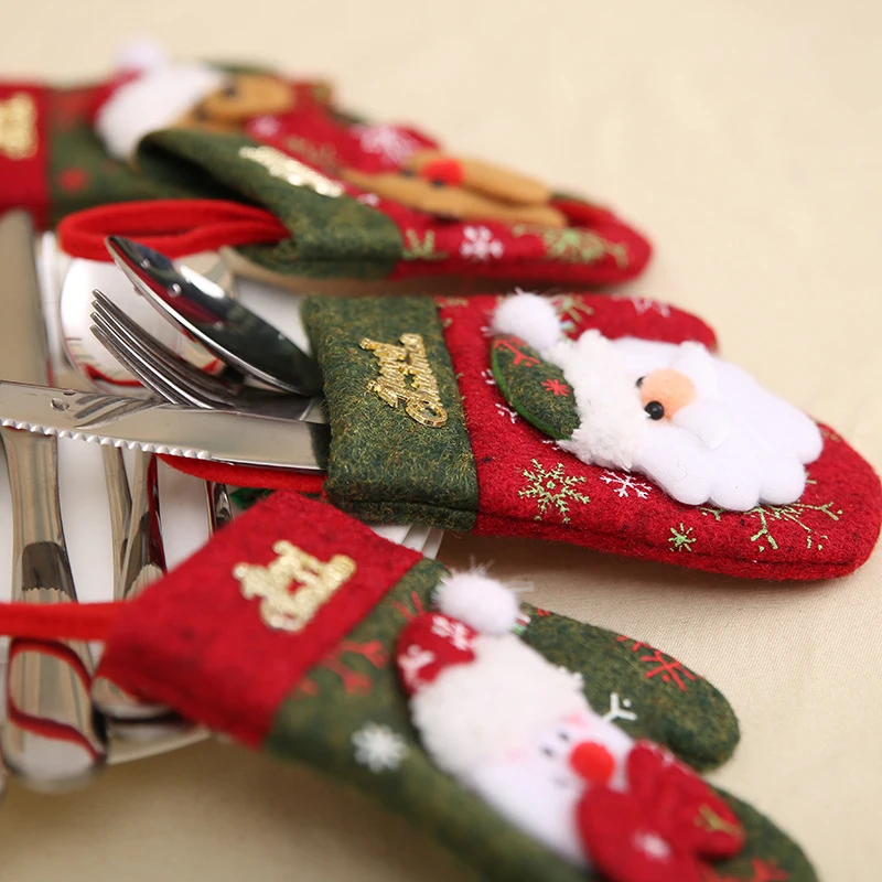 

Chrismas Pendant Gloves New Year Pocket Fork Knife Cutlery Holder Bag Table Party Decoration Tableware Creative Hanging Gloves