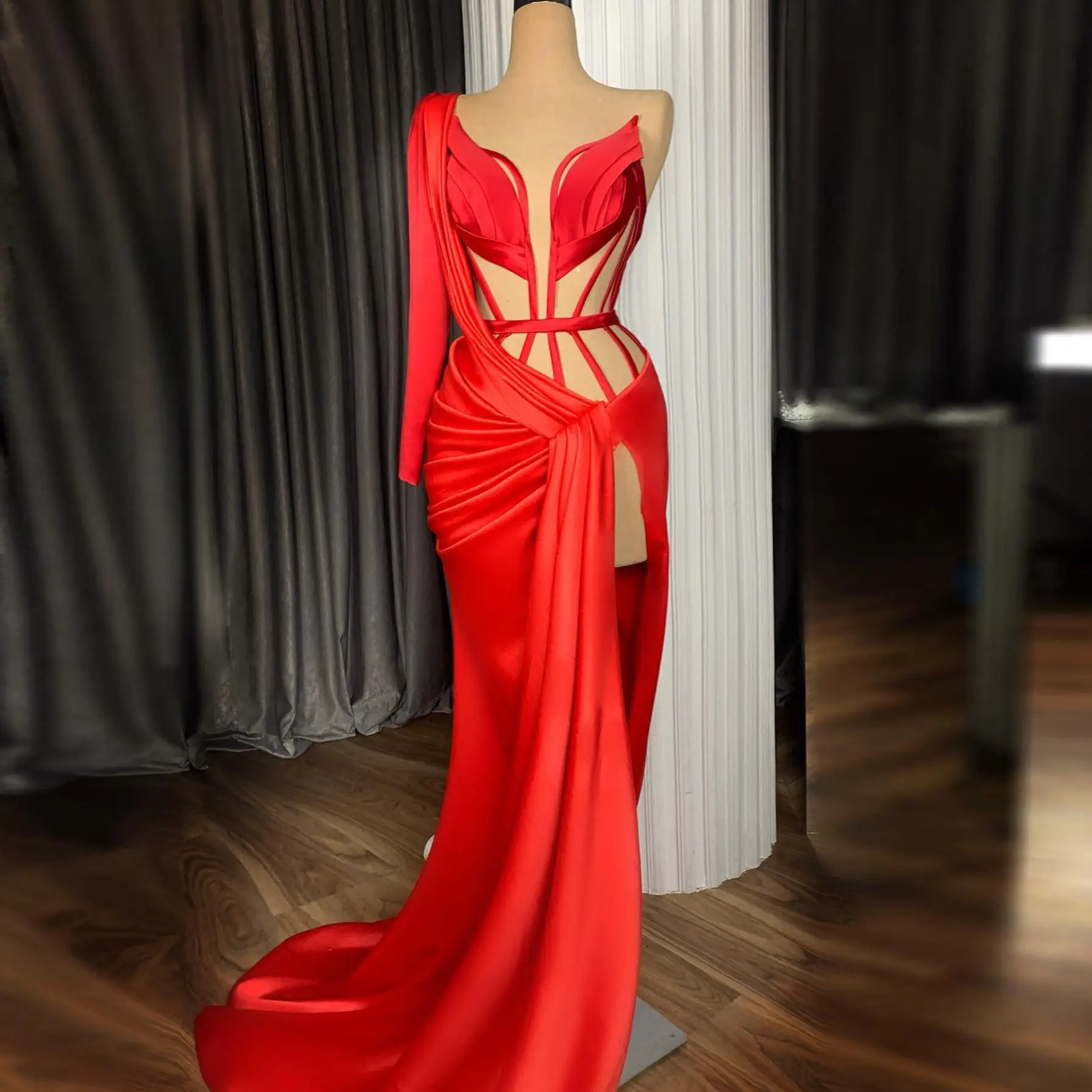 Robe de bal Sexy en Satin rouge, asymétrique épaule dénudée, fente latérale longue, robe de soirée de standing  (0)