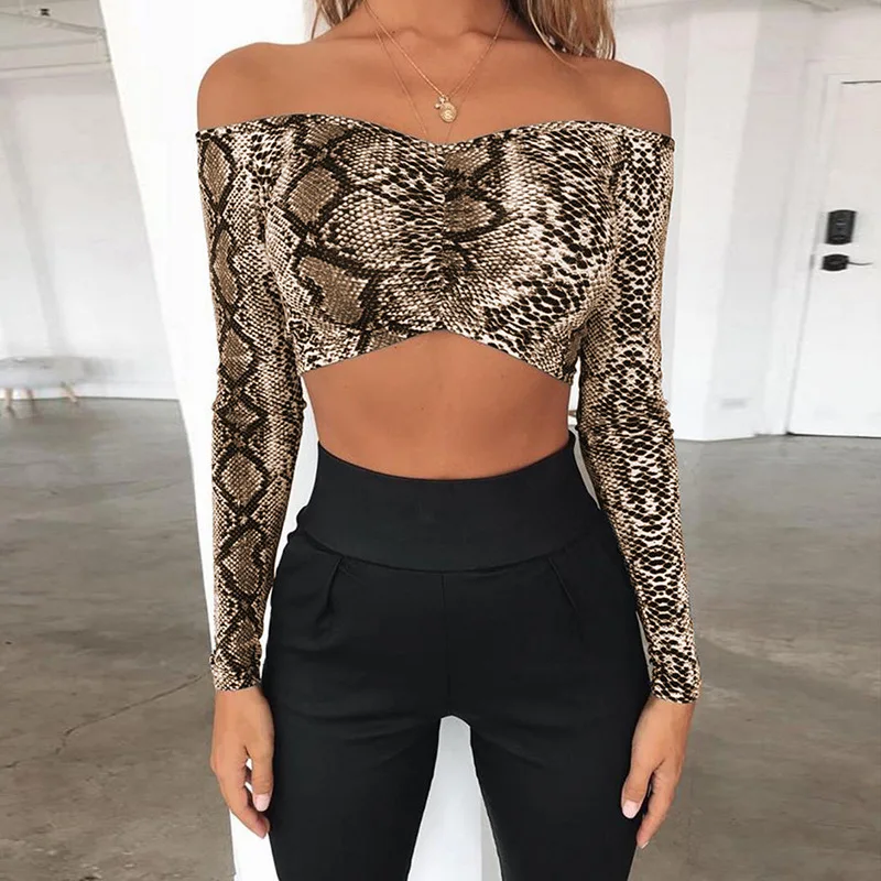 Женская футболка без бретелек со змеиным принтом с открытыми плечами длинными