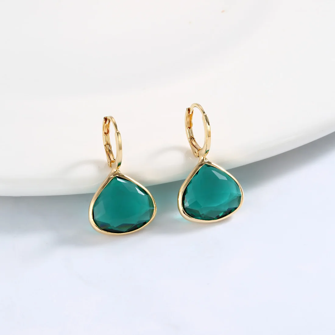 Neoglory треугольник кристаллический крючок серьги для женщин серый синий зеленый