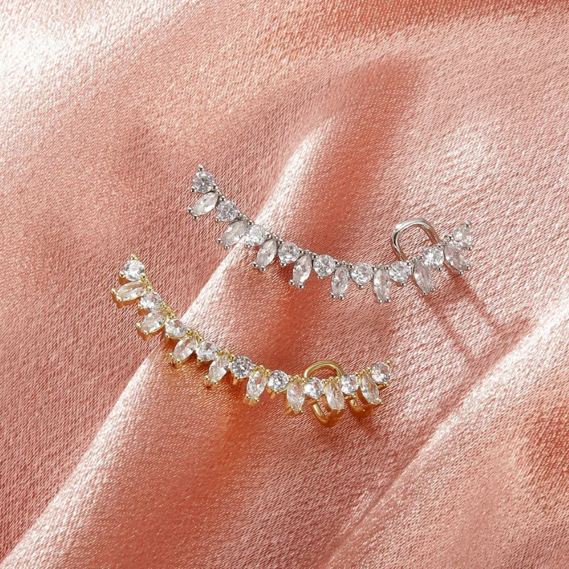 

Zircon Geometric Earrings Personality Fashion Creative U-shaped Ear Studs