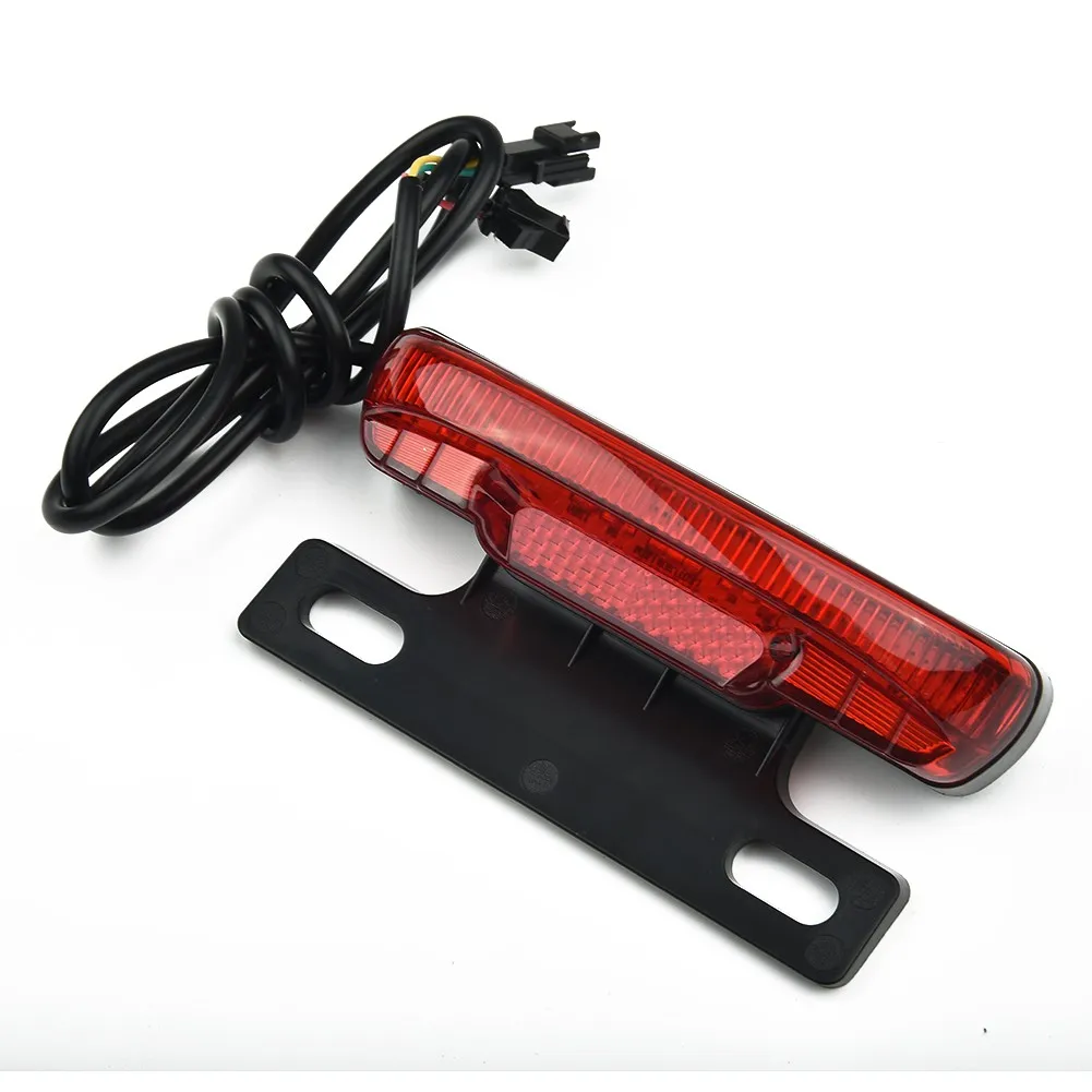 

1PC ABS SM Connector 36-48V Ebike Rear LightTail Light Safety Warn Rear Lamp For Electric Bicycle The Light Can Be Connected