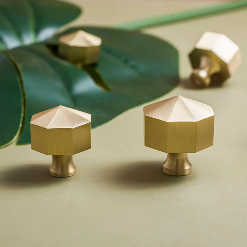 

Brass Handle Nordic Simple Drawer Pulls American Retro Octagonal Single Hole Cabinet Handles Furniture Shoe Wardrobe Door Knob