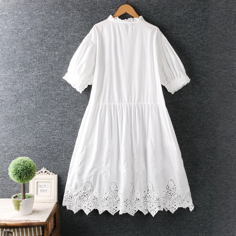 

Summer new women's Japan style small fresh pleated embroidery white dress short sleeve long loose dress
