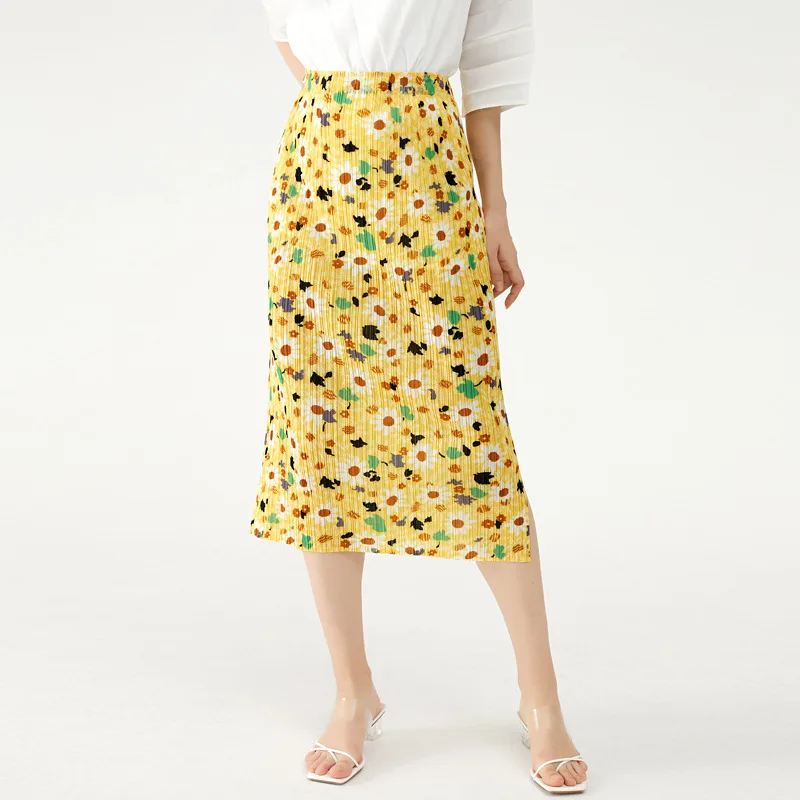 Summer Skirt For Women 45-75KG 2021 New Floral Natural Waist Slim A-Line Split Stretch Miyake Pleated Midi Skirts Female