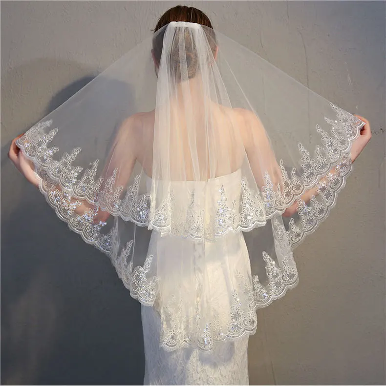 

Bridal Veil Two Layers White Ivory Sequins Lace Tulle Appliques Wedding Accessories New Wedding Veils with Comb