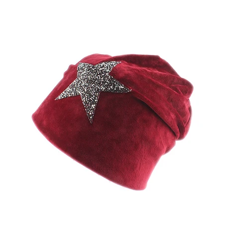 Красный Новая мода бархатные Skullies Beanies Зимние шапки для женщин Звездный дизайн громоздкая шапочка женские шапки - Цвет: Красный
