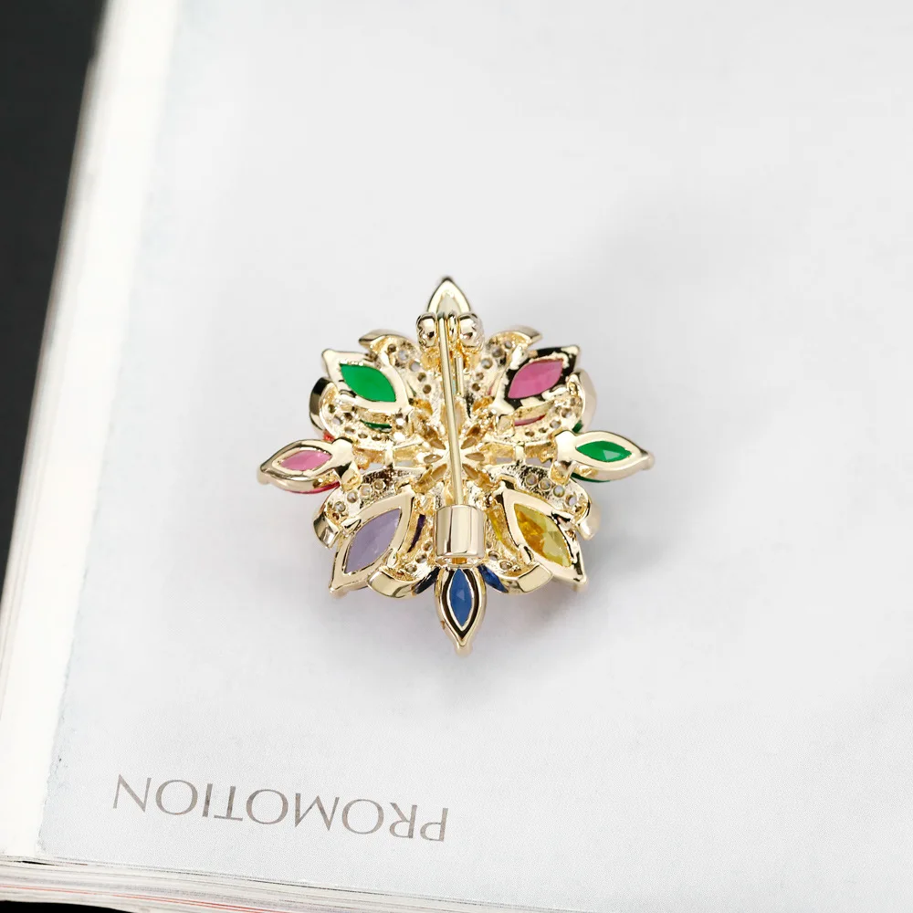 Модная Золотая разноцветная брошь в форме цветка с камнями для женщин аксессуары