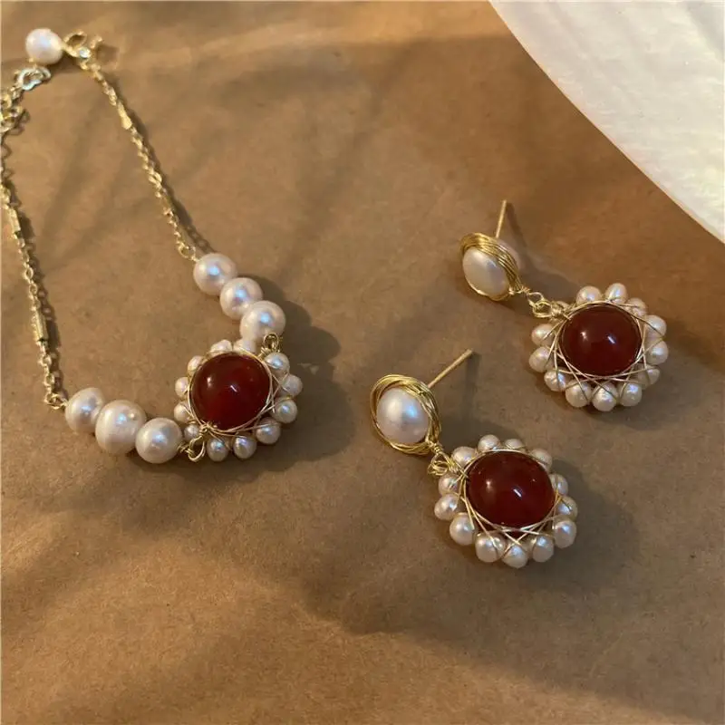 

Red Agate Earrings Bracelets Temperament Ladies Vintage High-Quality Jewelry Copper Wire Wrapped Freshwater Pearls Earrings