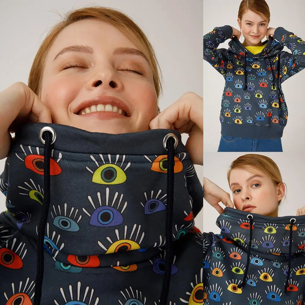 

BiggDesign Eyes on You Hoodie Sweatshirt Women S-M