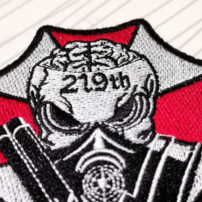 Панк Байкер хиппи рок Badg череп вышитые нашивки для одежды с полосками Утюг на