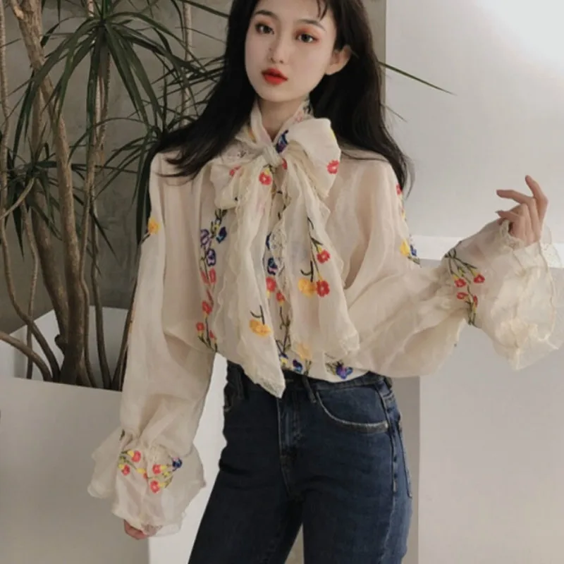 2019 осенние женские винтажные блузки Длинные рукава рубашки с вышивкой Женские