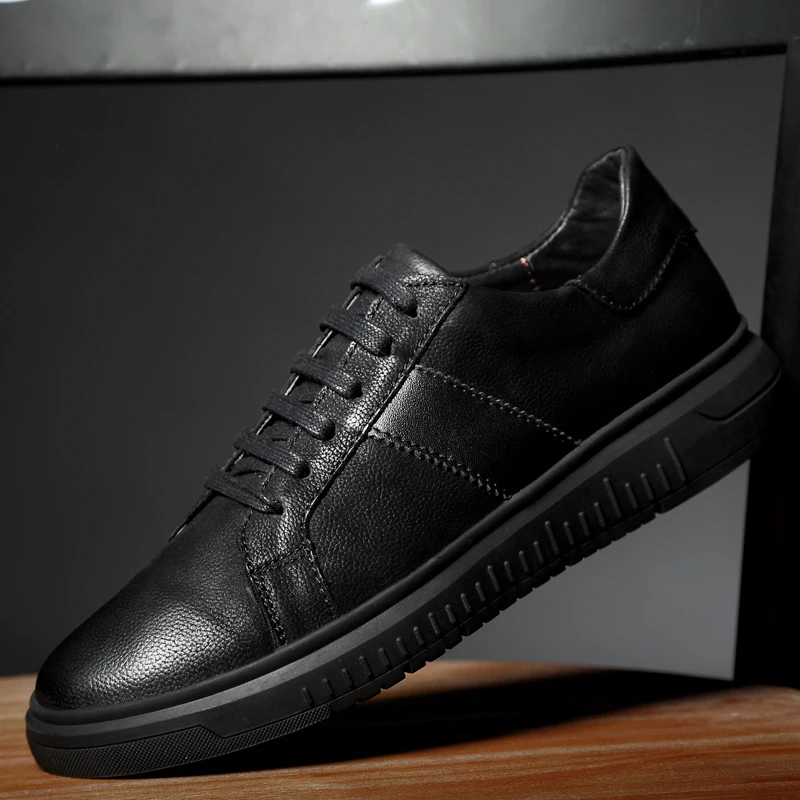 Мужские туфли из натуральной кожи черные кроссовки на шнуровке модные уличные