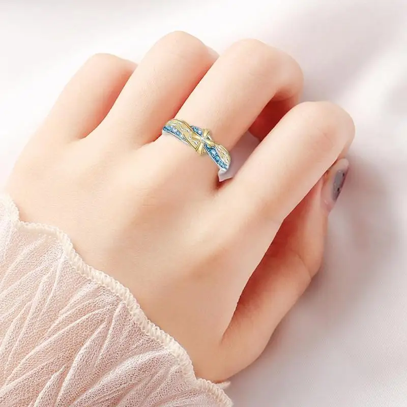 Модное перекрестное кольцо с хорошим значением миноритарный и простой