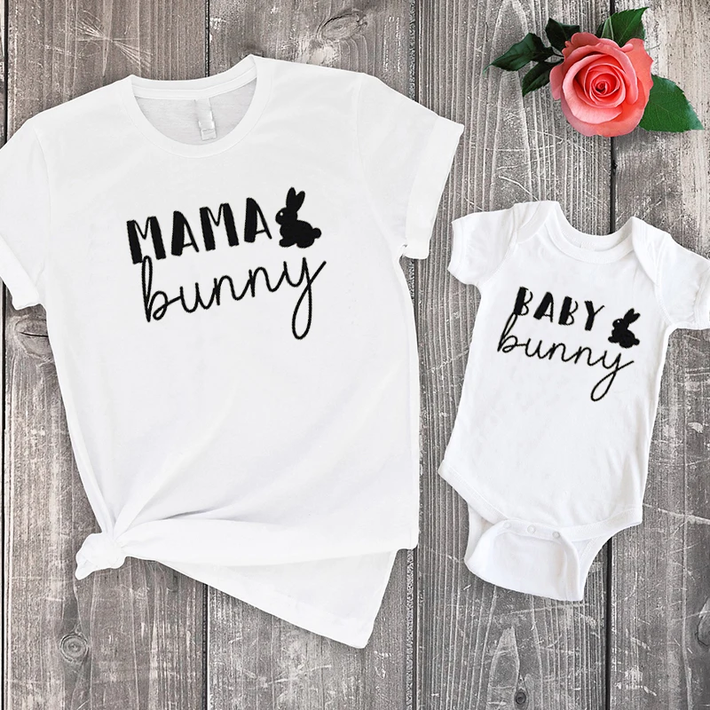 

Mom and Daughter Easter Shirt Mama Bunny Tshirt Womens Easter Tee Mommy and Me Family Clothing 2020 Baby Girl Clothes
