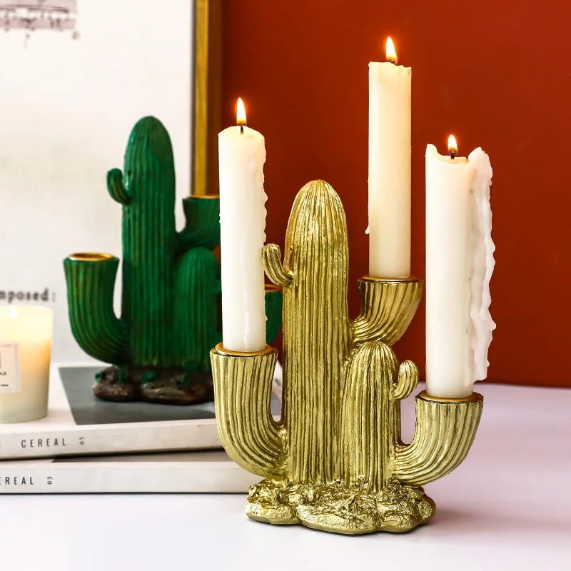 

NORTHEUINS 17.5cm Resin Cactus Candle Holder Figurines Decorative Candlestick Sculpture Home Decor Accessories For Living Room