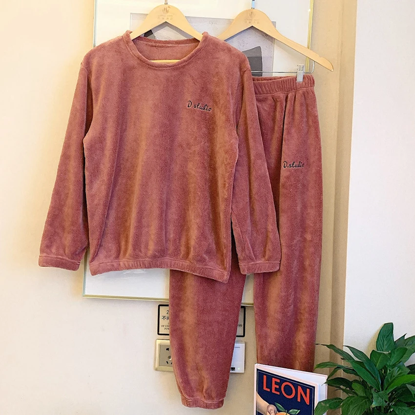 

Winter Autumn Women Thicken Warm Leisure Pajamas Set Flannel Pajama Set Full Sleeve Sleepwear for Girls Ladies 2 Piece Underwear