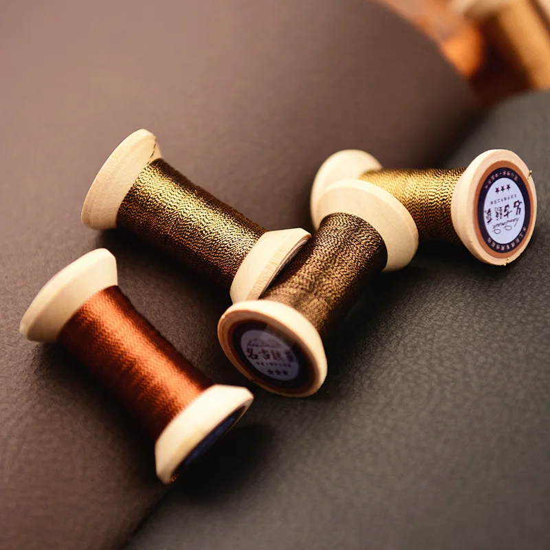 Темно-золотая серия ниток Gold thread / французских вышивальных ниток / ниток для вышивки / цветных ниток / 50 метров / на катушке.