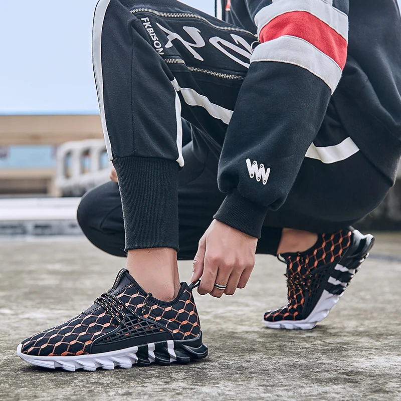 

Spring Summer Men's Running Shoes Lightweight Male Sports Fitness Big Size 7-11 Sneakers Damping Gym Jogging Trainers Black