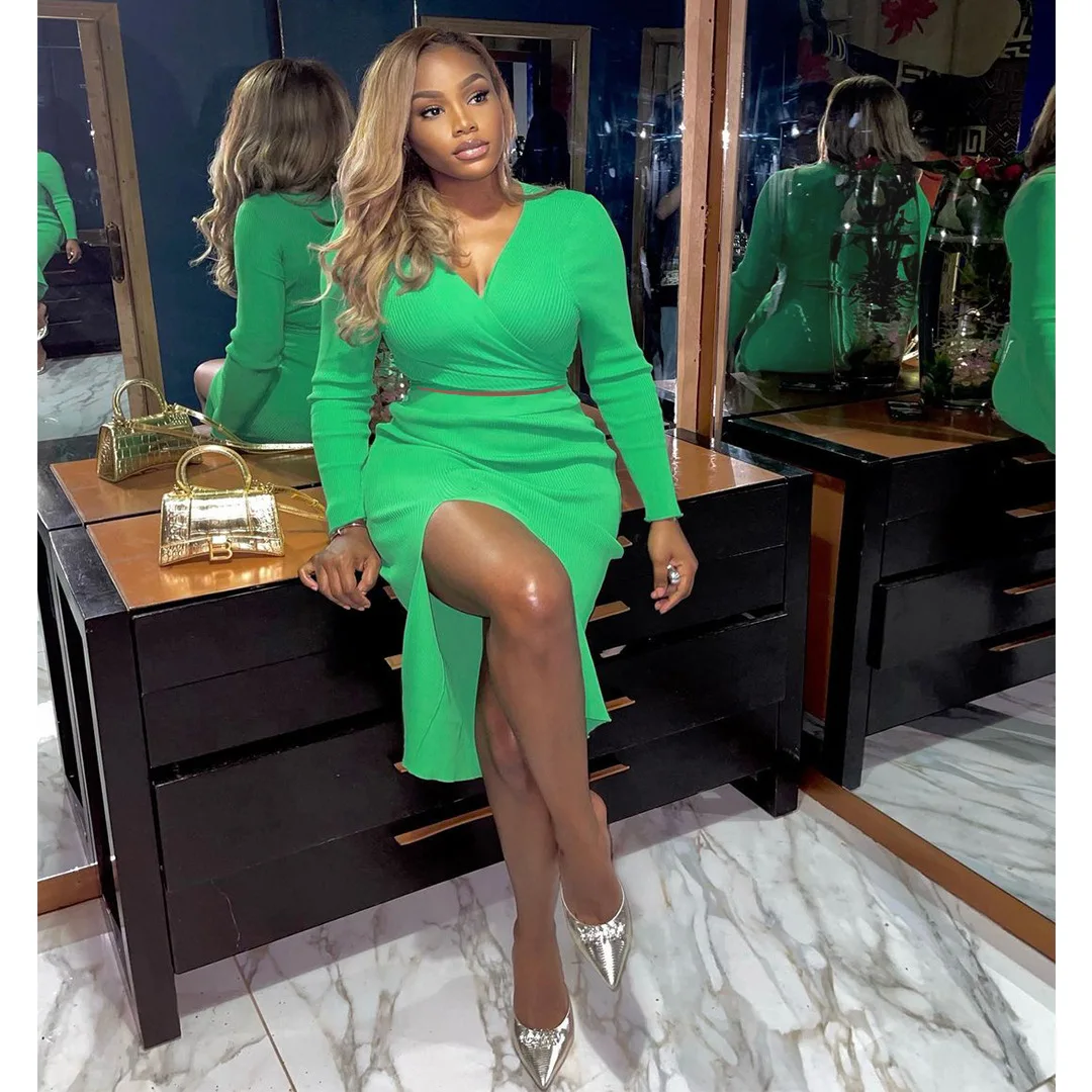 Женский клубный костюм SKMY однотонный комплект из двух предметов укороченный топ