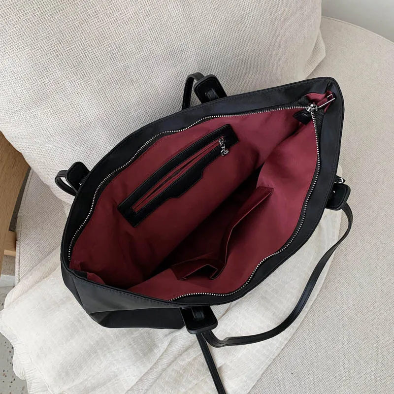 

Large Capacity Oxford Cloth Shopping Shoulder Bag Tote Bag Designer Nylon Purses And Luxury Shopping Bag And Tote Commuter