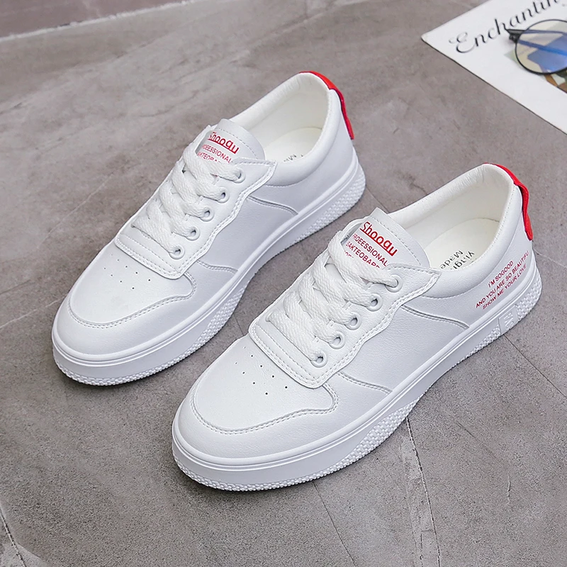 Женские весенние кроссовки модная дышащая Вулканизированная обувь из