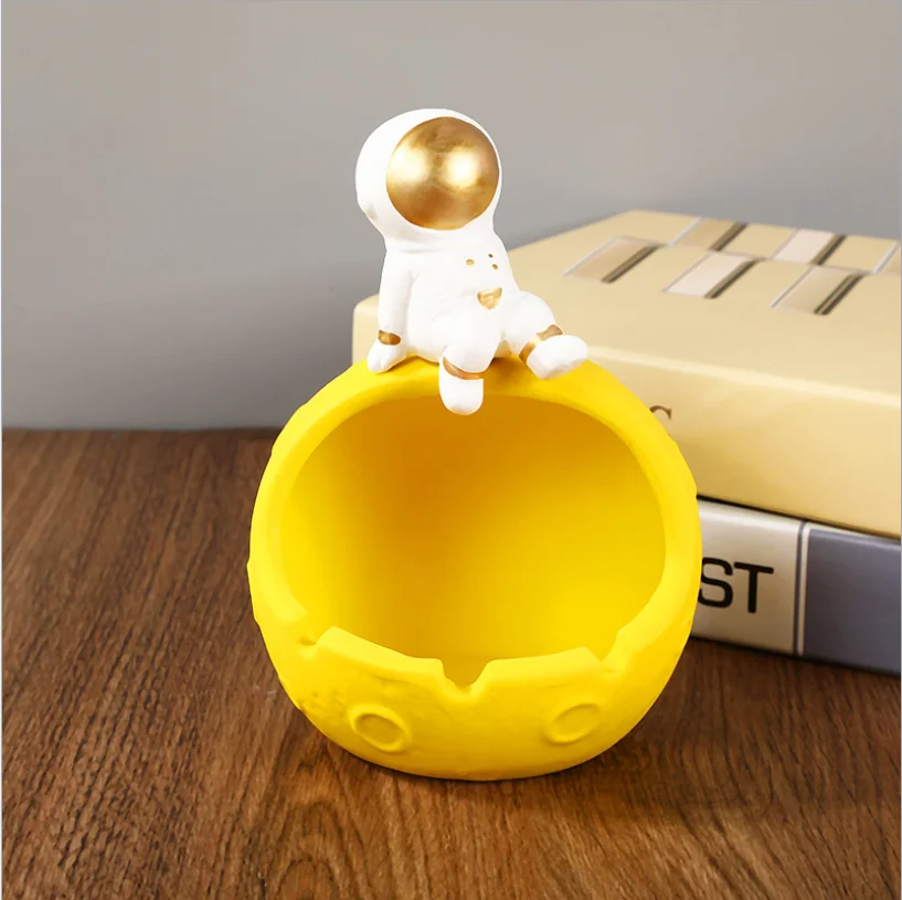 

Креативное украшение из каучука в скандинавском стиле астронавт для гостиной коробка для хранения ключей для входа фотоастронавт подарок