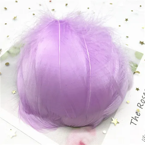 Light purple 100 шт 8-12 см Средний плавающий гусиное перо натуральный Красочный перо для свадебной вечеринки одежда украшения для самодельного изготовления перьев - Цвет: Light purple